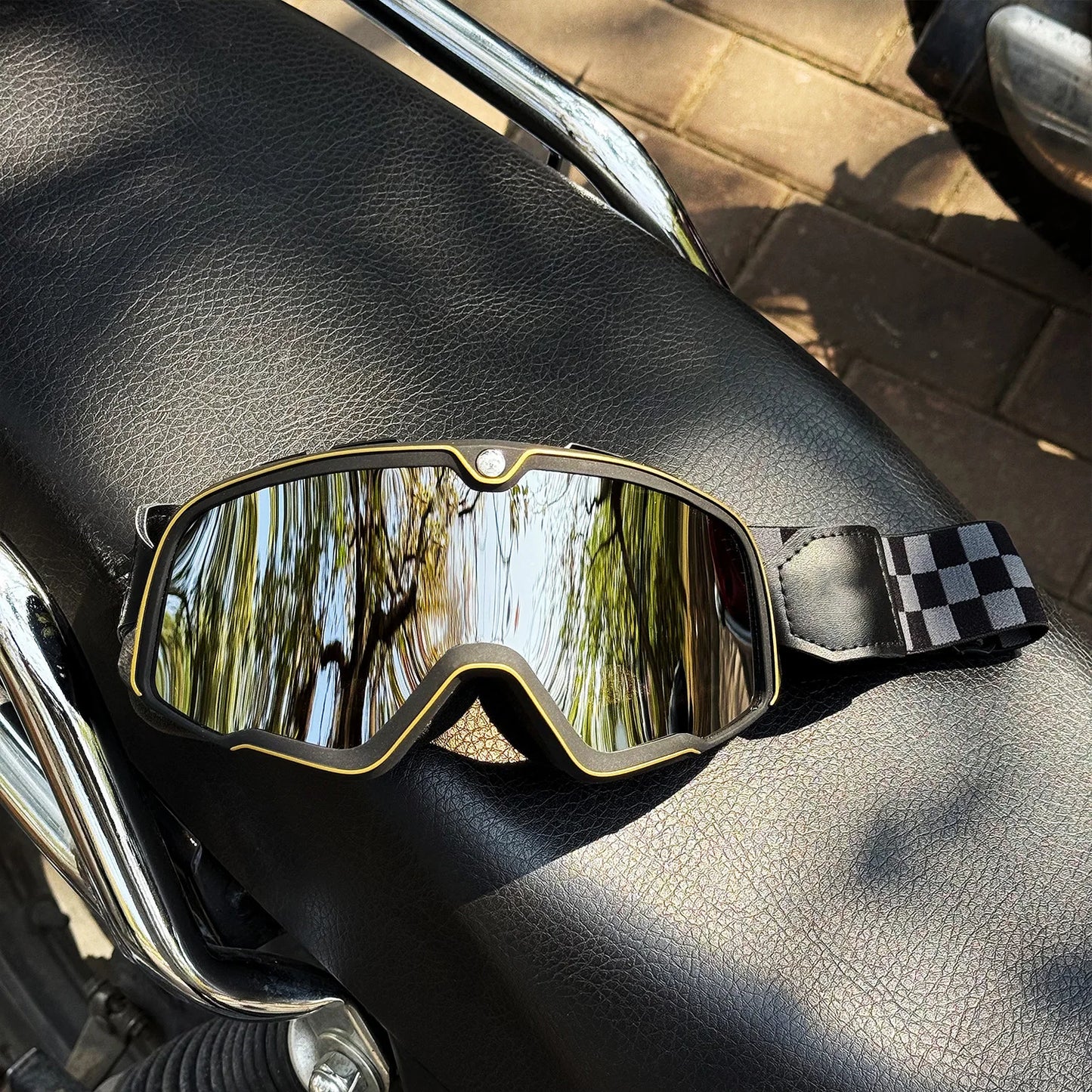 Motorcycle Glasses Windproof Motorcycle Helmet Glasses Sunglasses Retro Universal Leather Retro Motorcycle Accessories BGL-G-Silvery