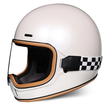 Clear visor riding helmet