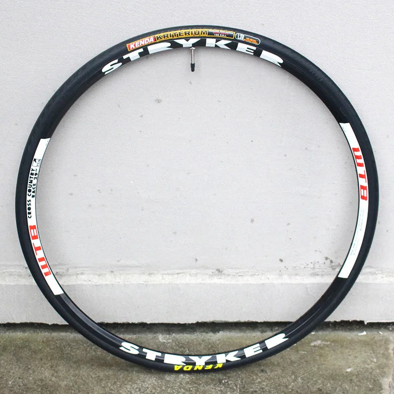 Close-up of Kenda 60TPI rubber compound tread