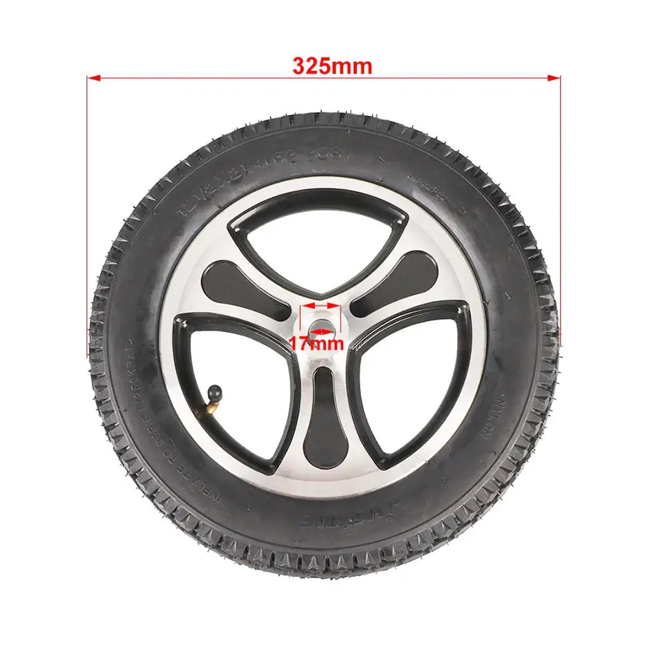 Close-up of inner tube and 17mm hub