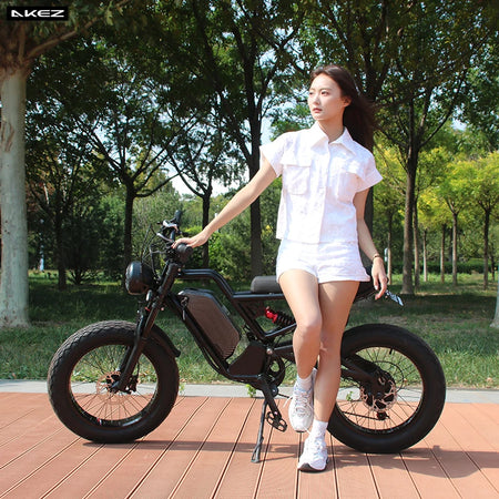   AKEZ Jaguar 48V 1500W Vintage Electric Motorcycle – 18Ah Fat Tire E-Bike with Suspension Fork for Adults