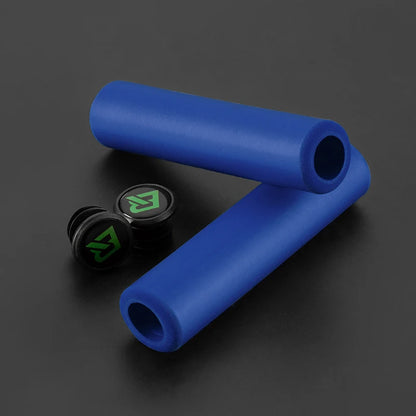 ROCKBROS Cycling Grips Bicycle Grips MTB Silicone Sponge Handlebar Grips Bike Grips Mountain Bike Bicycle Handlebars Ultraight GMBT1001BL CHINA