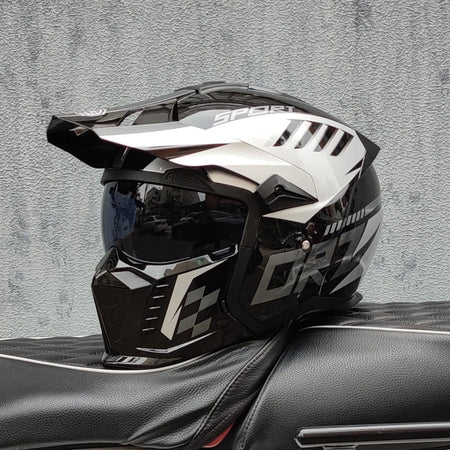   High-Quality Retro Modular Motorcycle Helmet