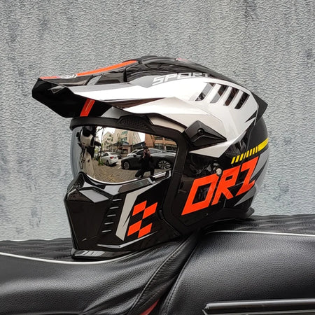   High-Quality Retro Modular Motorcycle Helmet