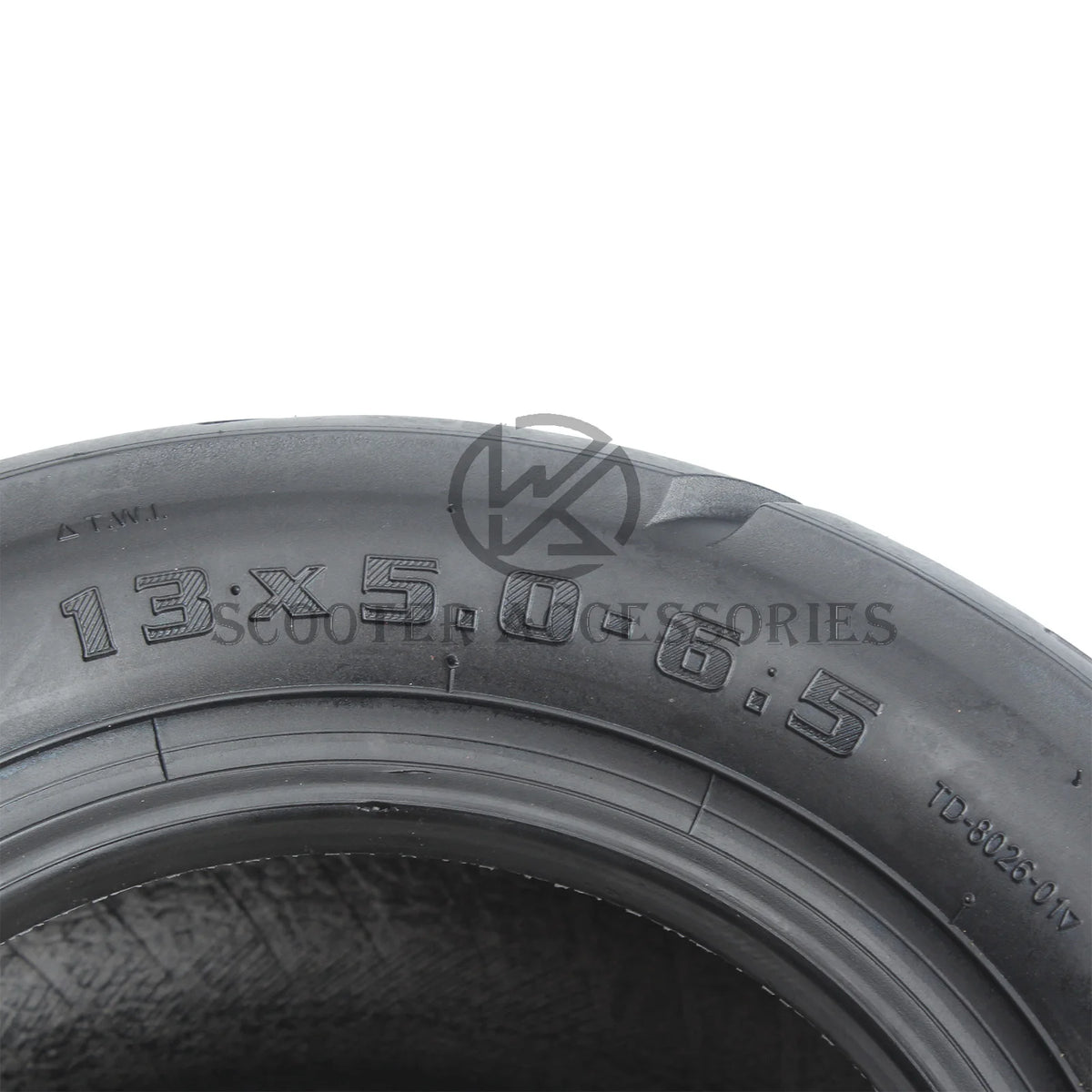 Imported honeycomb cushioning structure on UGNE e-bike tire