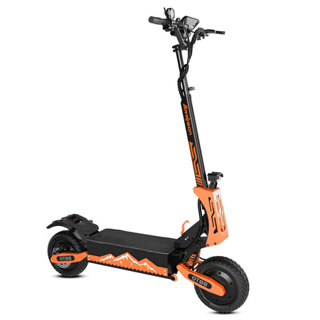 Rear view highlighting the high-visibility taillight and sturdy rear fender