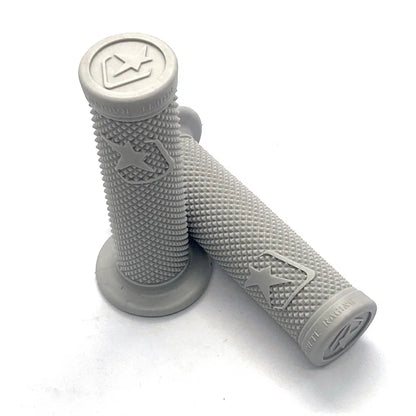 A Pair Motorcycle Handlebar 7/8'' 22MM Universal Motorbike Grips Handles Modification Accessories Non-destructive Installation GRAY CHINA