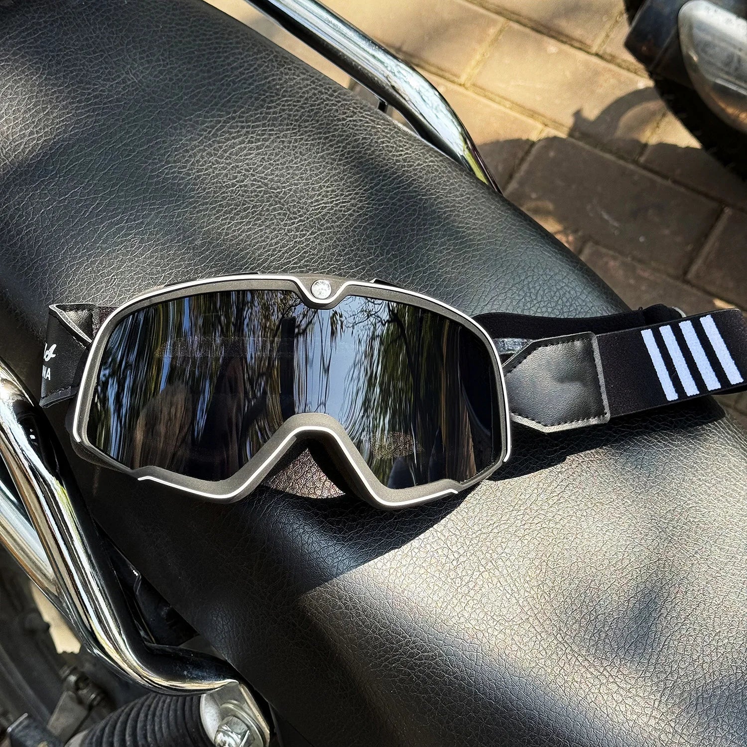 Motorcycle Glasses Windproof Motorcycle Helmet Glasses Sunglasses Retro Universal Leather Retro Motorcycle Accessories BZ-Grey