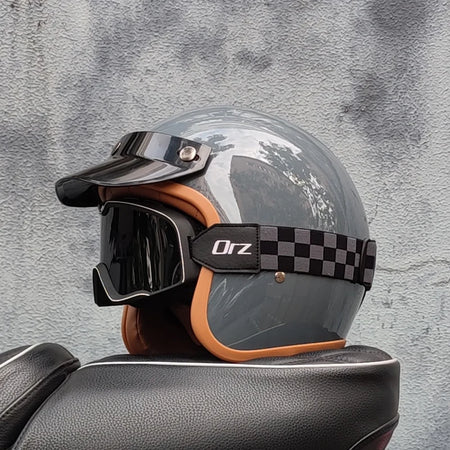 22 / XXL