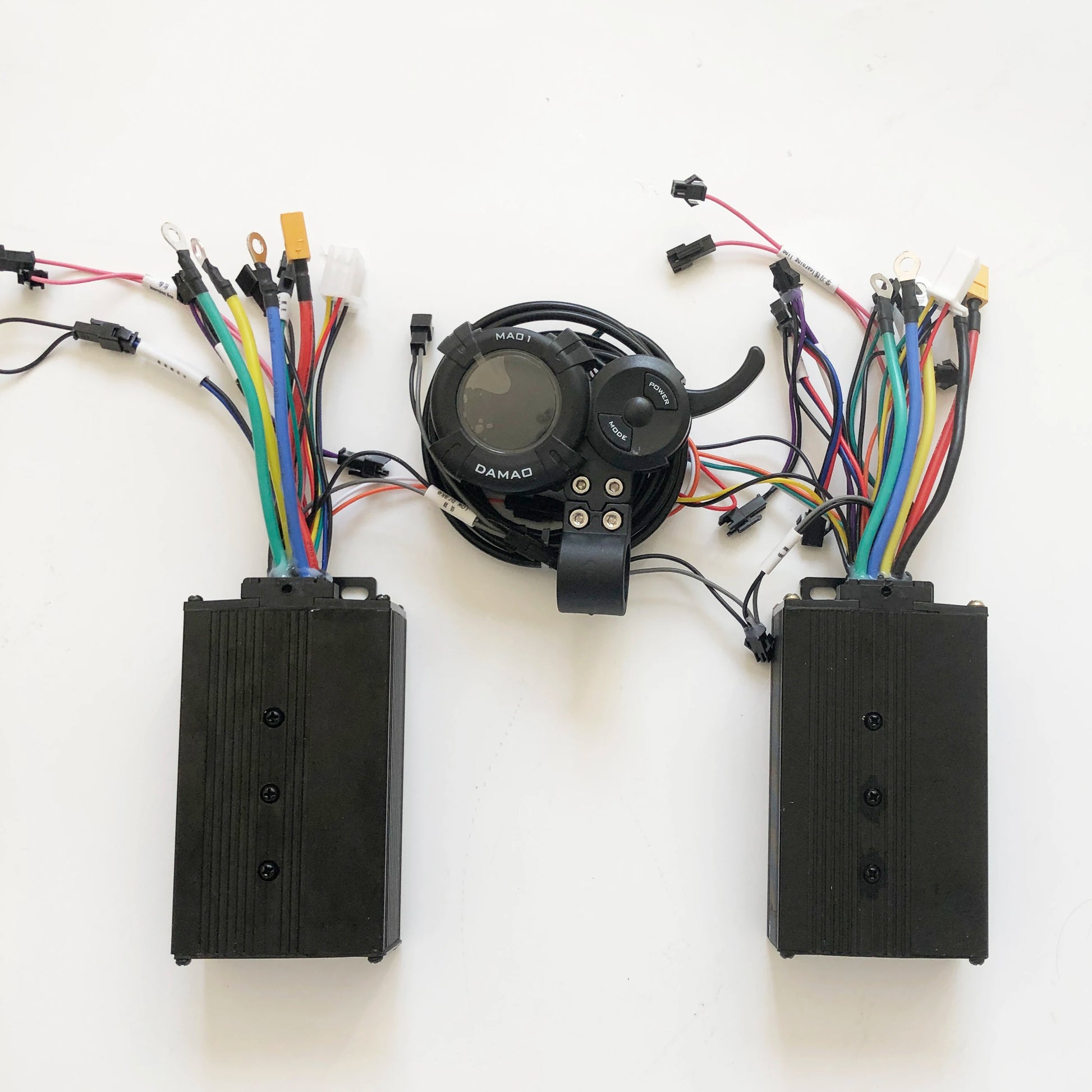 Sine Wave Dual Drive Motor Controller 48v 60v 30A*2 38A*2 45A *2 60v 72v 50A *2 With LCD For Motor 1500w 2600w 3000w 3500w 4500w