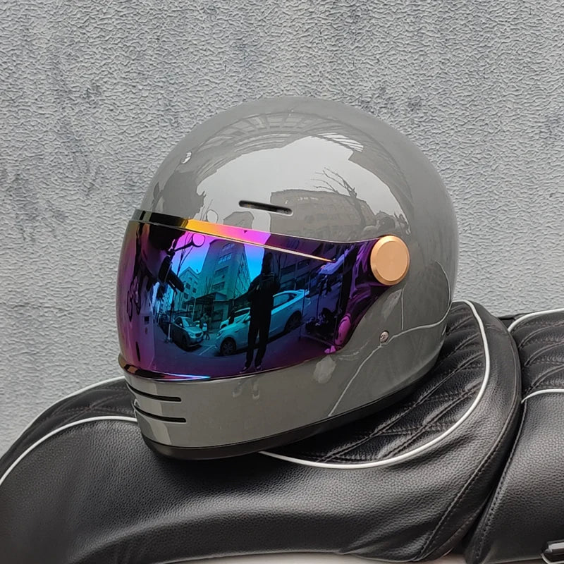 7 / M