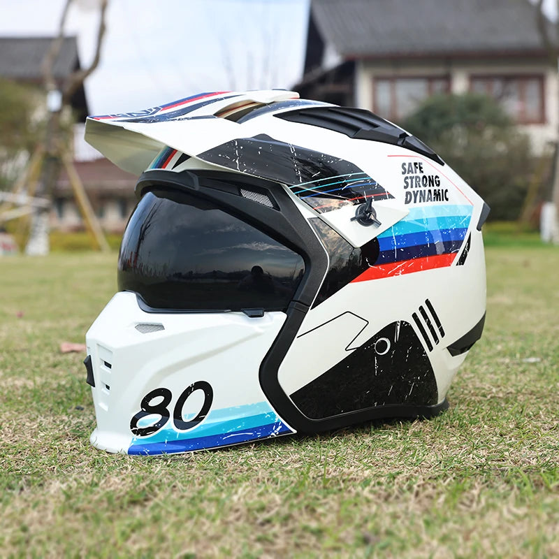 Motorcycle Helmet Men's and Women's Retro Street Fighter Combination Helmet Full Helmet Detachable Half Helmet