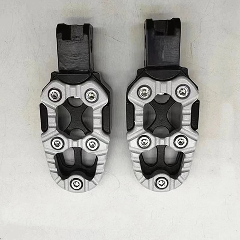 1 Pair Universal Aluminum Alloy Foot Pedals Angle Adjustable for Motorcycle Scooter ATV E-Bike Foot Rests Foot Pegs