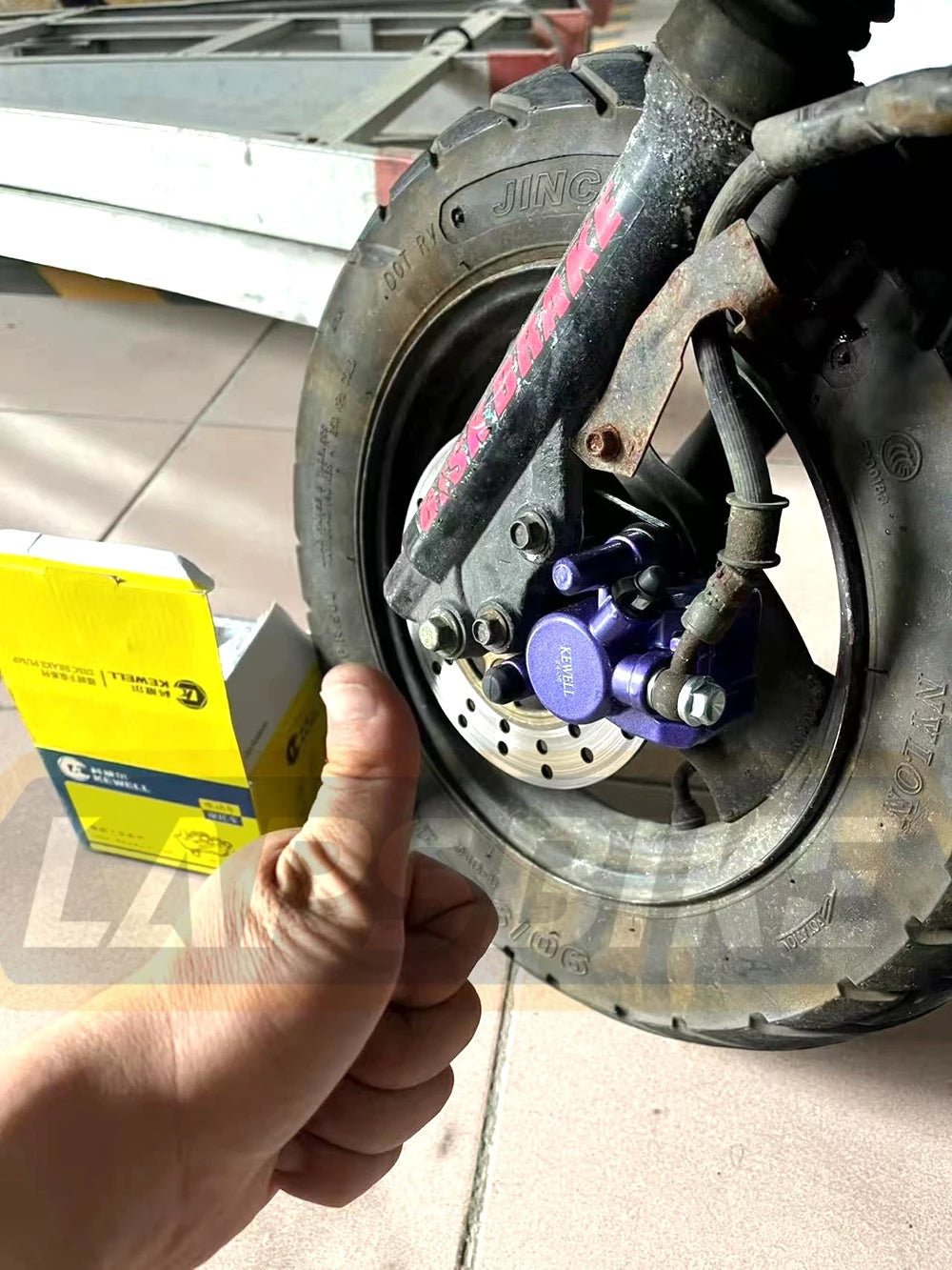 Scooter front disc brake caliper replacement part