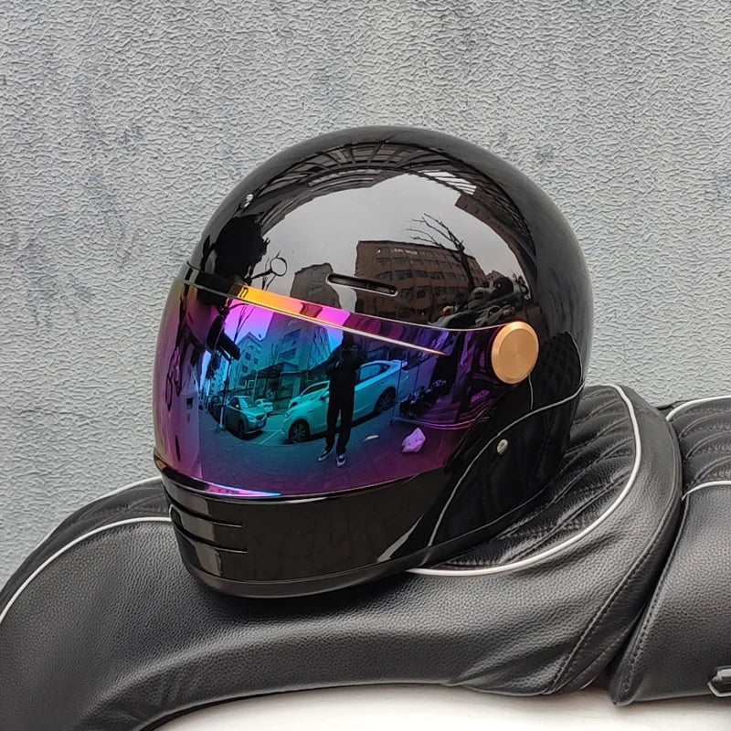 9 / M