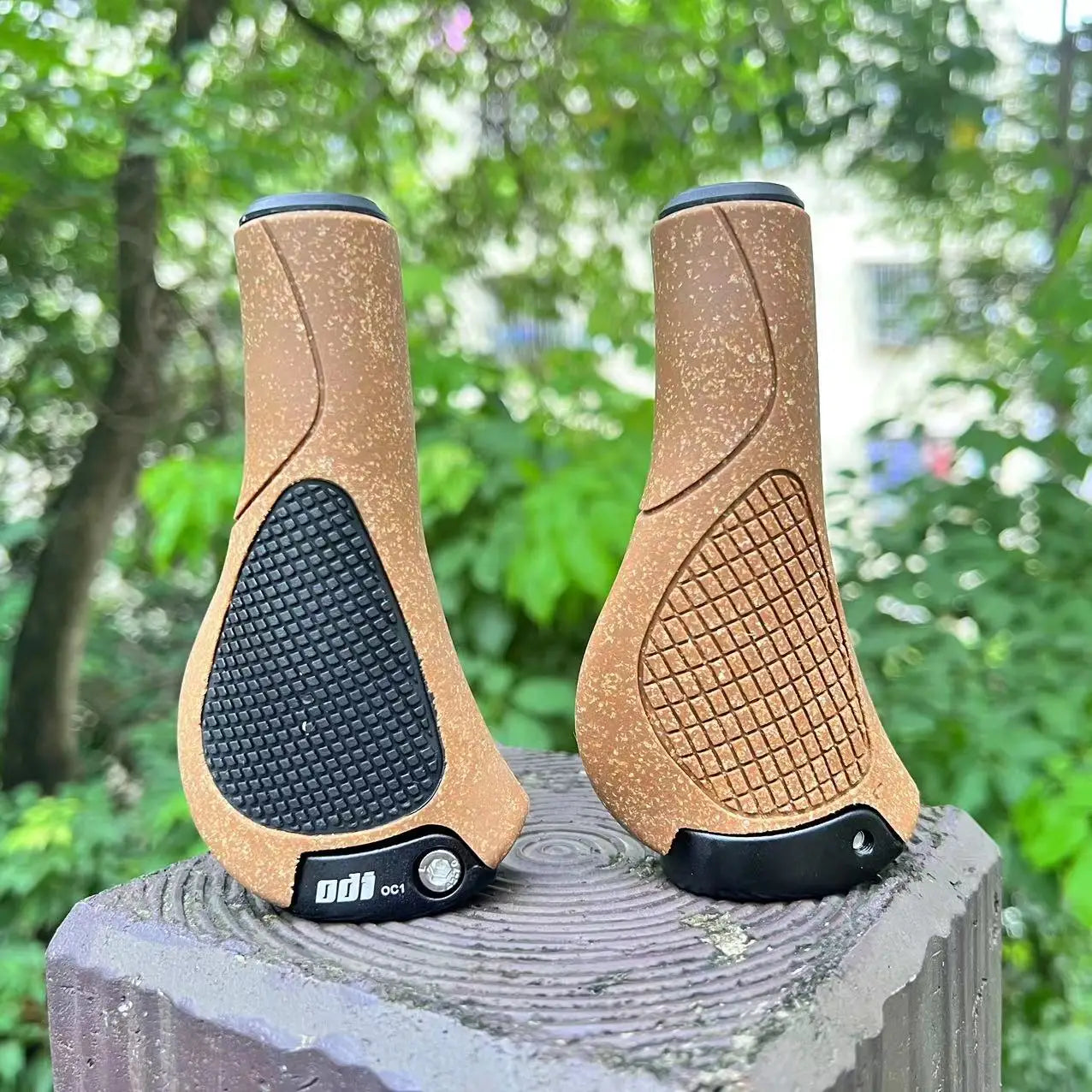 ODI OC1 Bicycle Ergonomic Oak Grips MTB Large Pad Bike Handlebar Cover Anti-Slip Grips Cycling Rubber Ball Handle Accessories