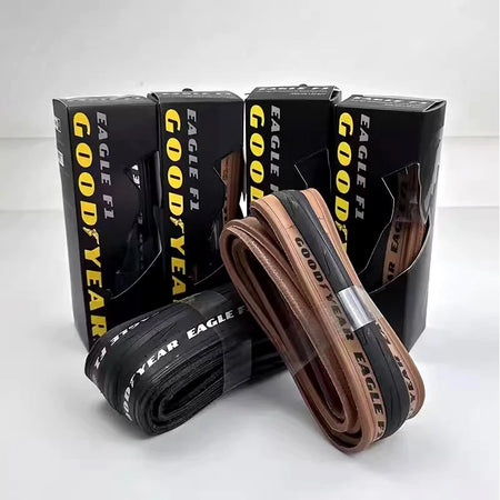 Tubeless and tube compatible road bike tire