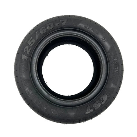 Tubeless wide scooter tire for smooth and safe rides