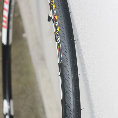 UGNE automotive and bicycle parts Kenda tire