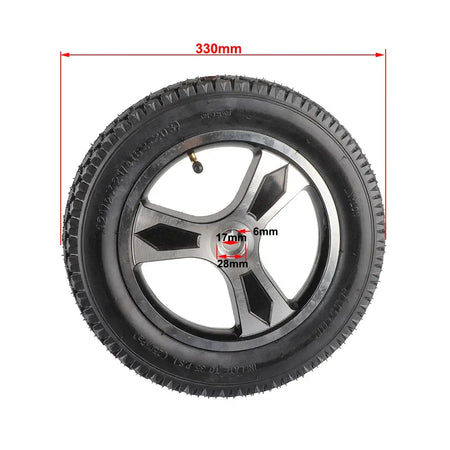 Wheel hub and tire for smooth rotation