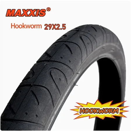 Worm tread dirt jump bicycle tire