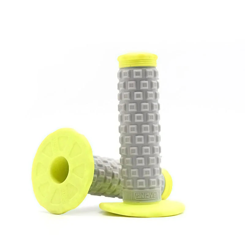 comfortable handlebar grips