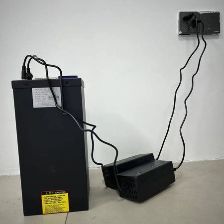   MOLO 5 72V 10000W Dual Motor Adult Seated Electric Scooter Bike – 55-75MPH, 150KM Range, Off-Road Tires