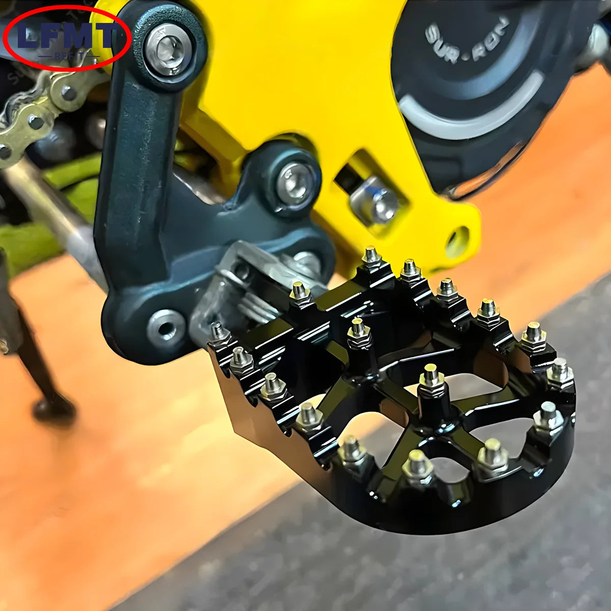   Motorcycle CNC Foot Pegs Pedal Mounting Pedals Retrofit Bracket For Sur-Ron Light Bee S X Electric Off-Road Bike